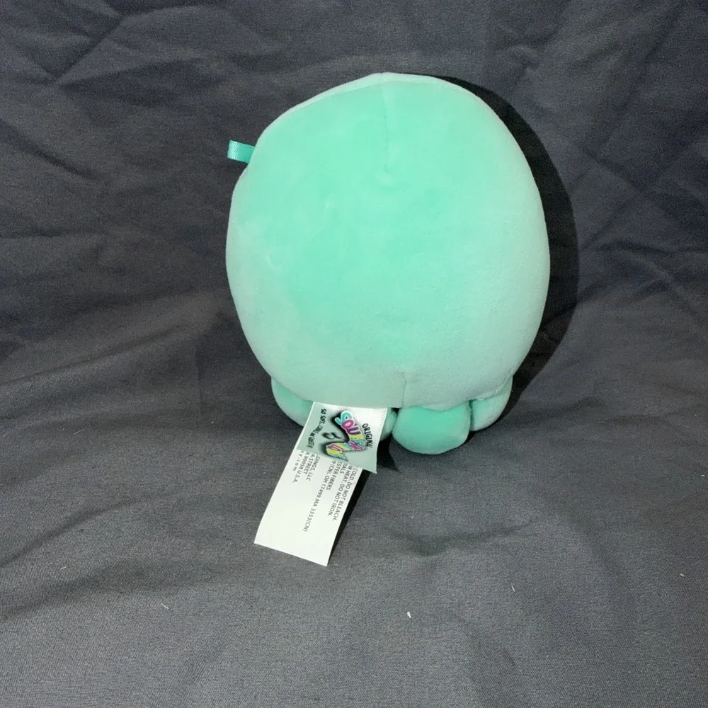 Kellytoy squishmallow olina